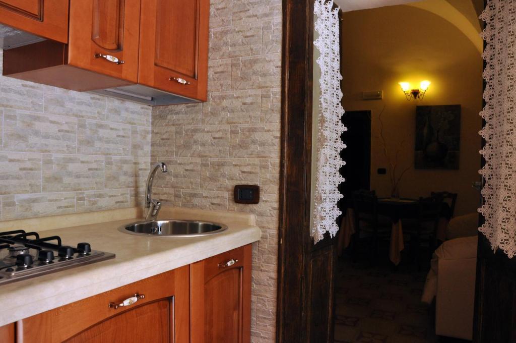 Al Borgo Antico Ristorante E B&B Crispiano Room photo